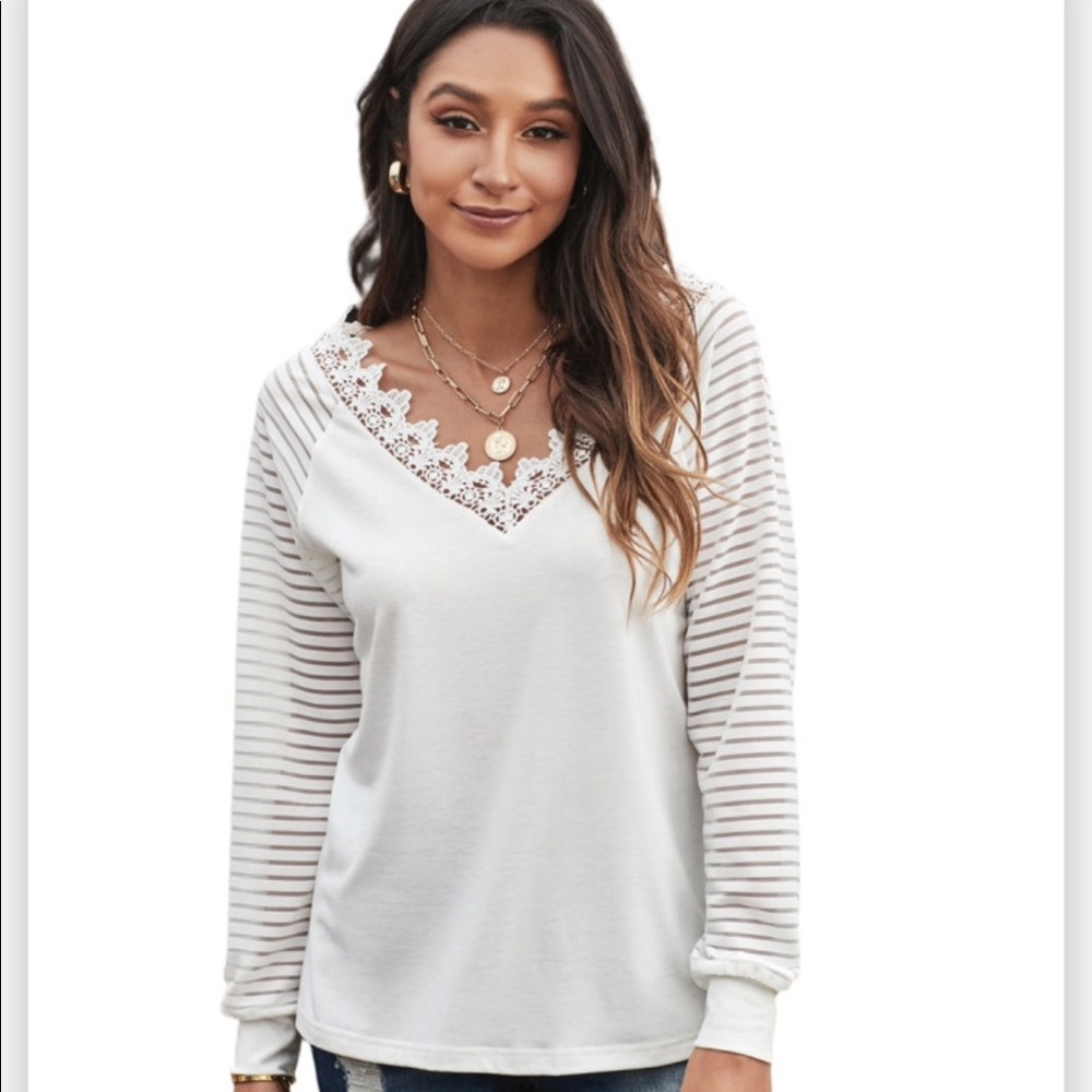 Sexy V-Neck White Top w/Opaque Striped Sleeves! - Picture 2 of 9